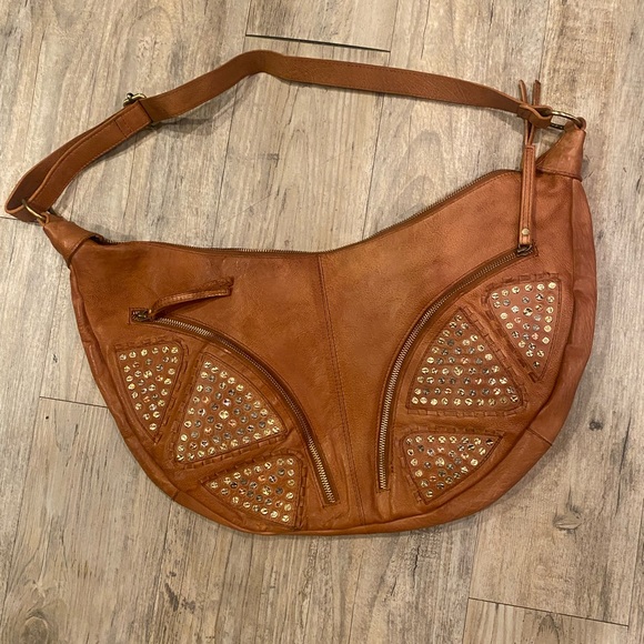 Free People Handbags - NWOT Free People Tan Studded Crescent Shoulder Bag